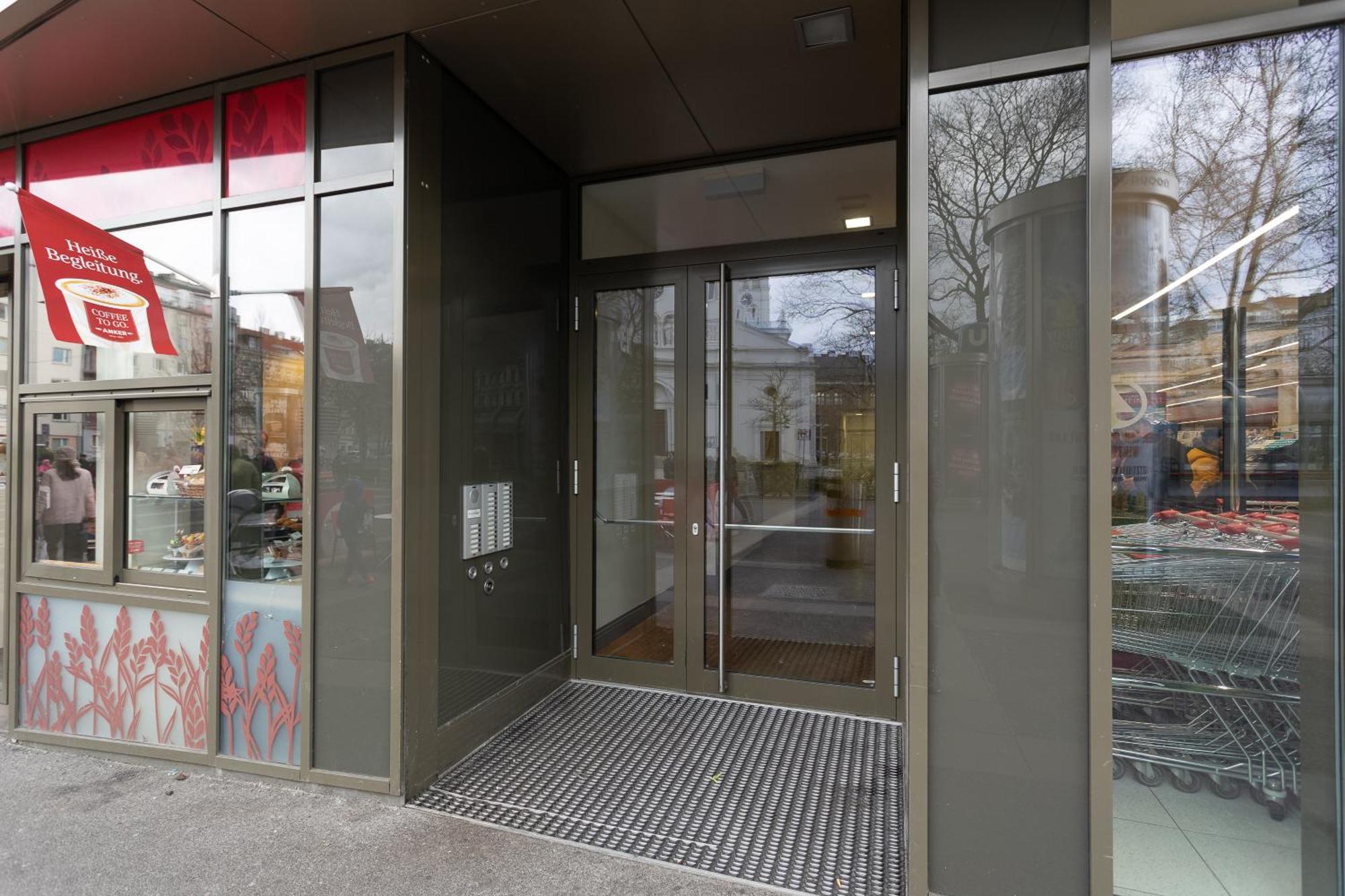 Private With Ac- Microwave, Personal Fridge & Metro Access - 7 Min To Center * Wien